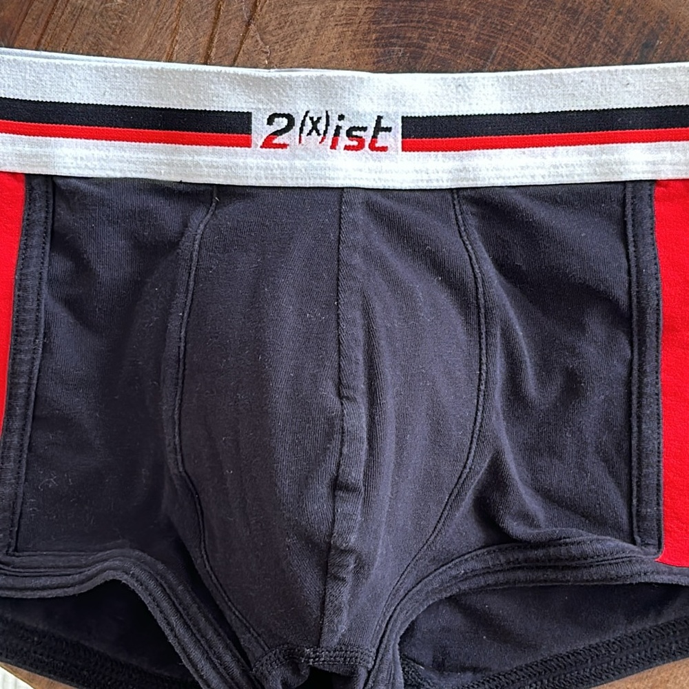 2(x)ist - Picture 2 of 8